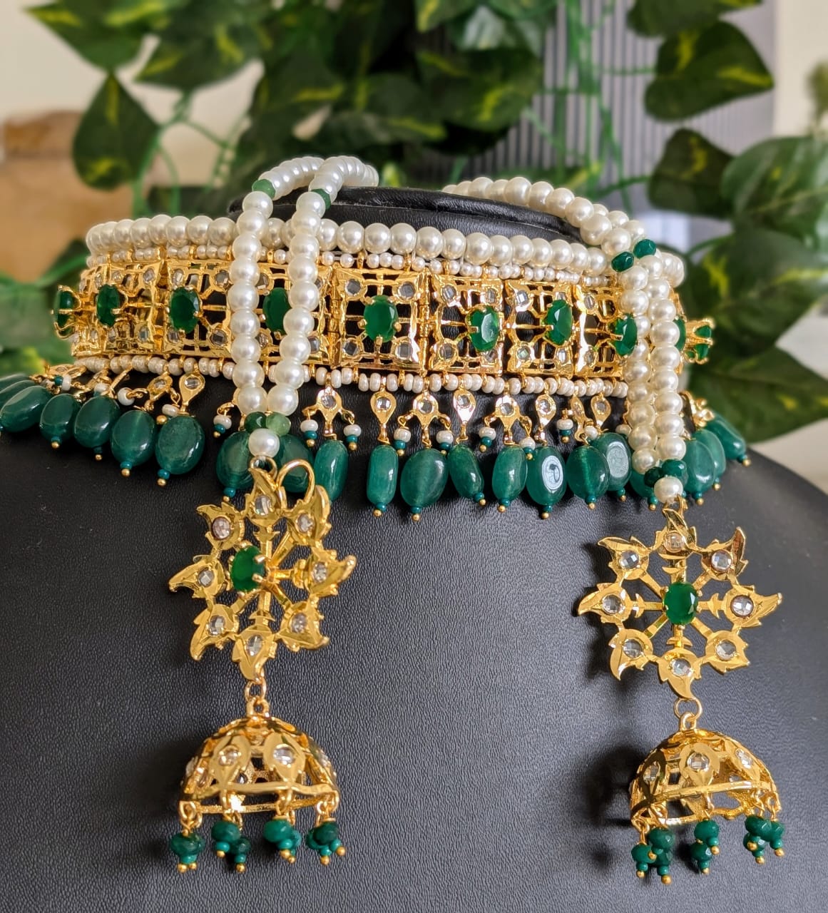 Green Emerald Choker Necklace Perfect for Festive Wear